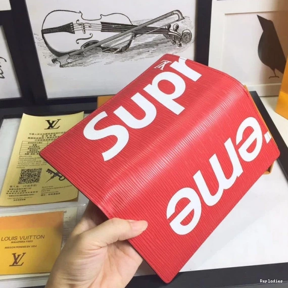 Cheap Supreme Vuitton wallet Louis 0809
